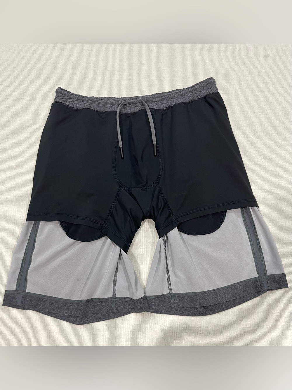 Lululemon Pace Breaker Shorts Mens Size Medium - Picture 5 of 11